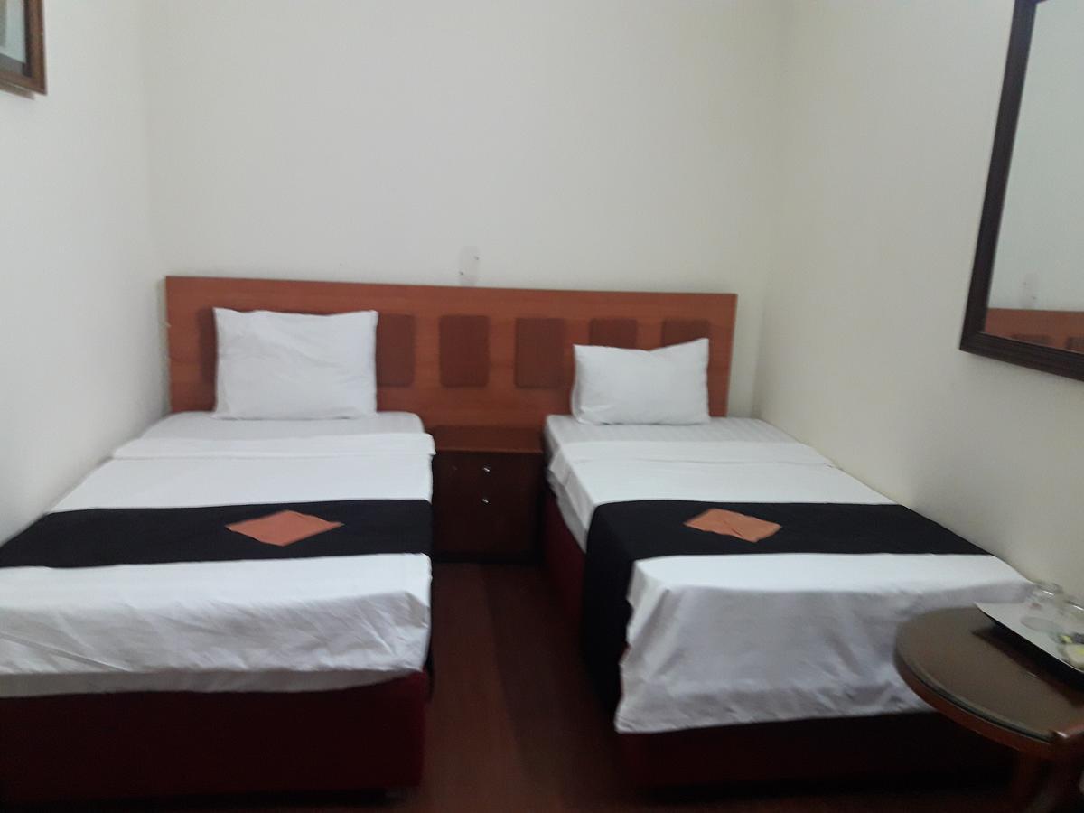 Hanoi Golden Moon Guest House & Travel エクステリア 写真