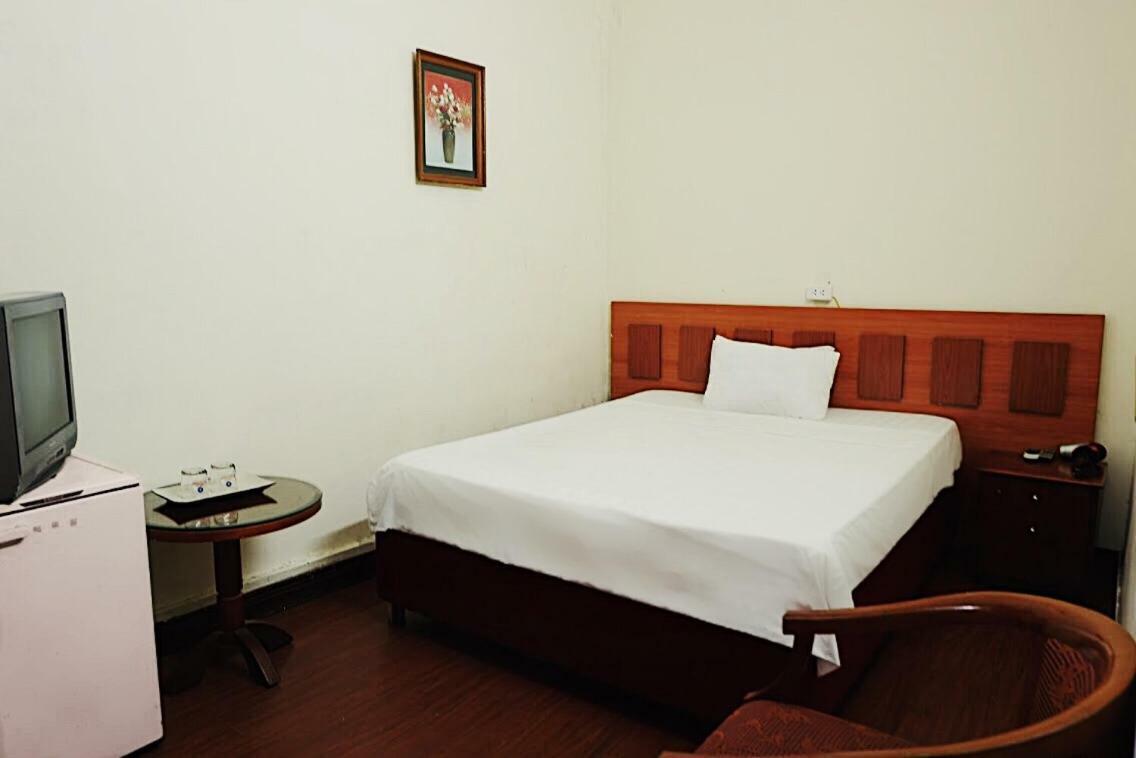 Hanoi Golden Moon Guest House & Travel エクステリア 写真